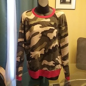 Kier+J camo print casmere sweater! Sz.M
